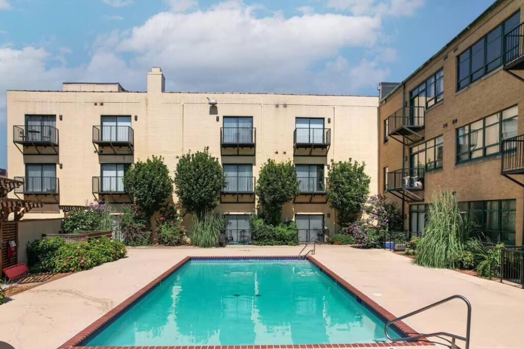 Serene Living Downtown Stl Loft Сейнт Луис Екстериор снимка